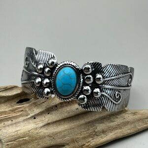 Silver and Turquoise Women's Bracelet